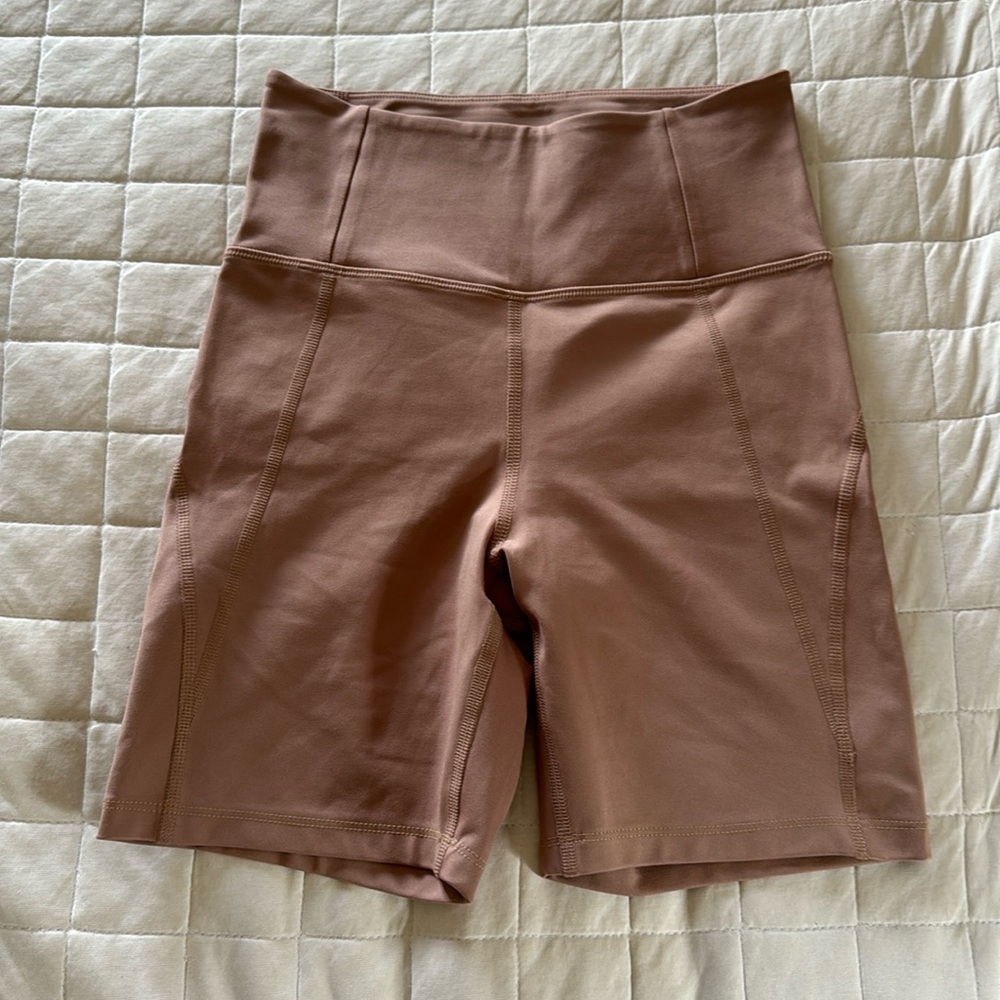 Girlfriend Collective Bike Shorts Size Small